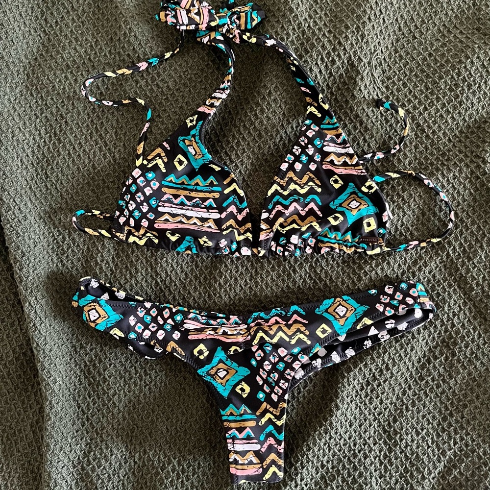 Volcom Tribal Instinct Reversible Bikini